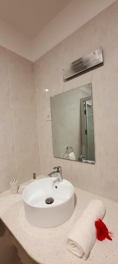 Le Chant De Merle Self -Catering Studios And Apartments Mahe Island Ngoại thất bức ảnh