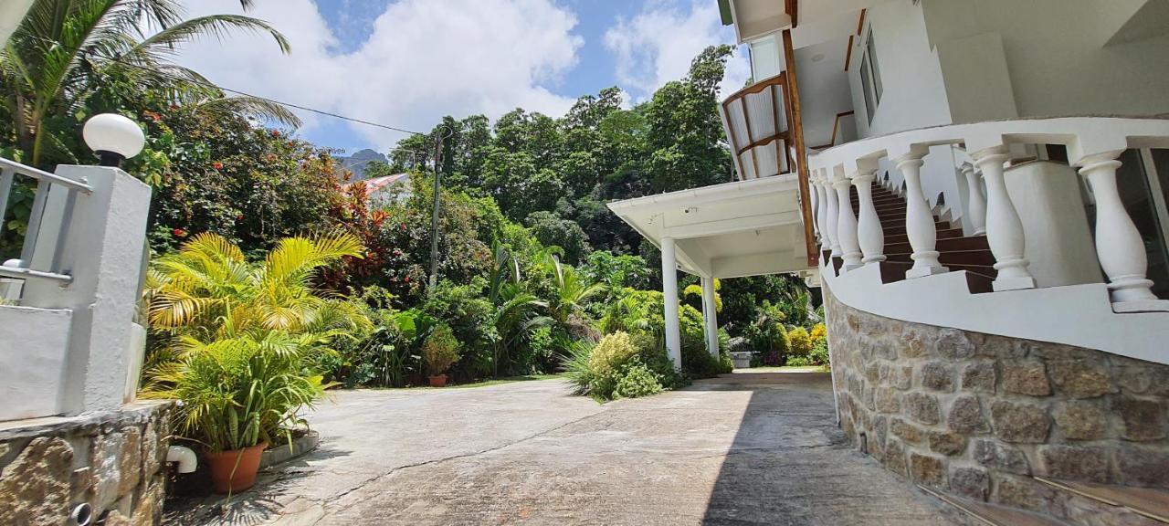 Le Chant De Merle Self -Catering Studios And Apartments Mahe Island Ngoại thất bức ảnh
